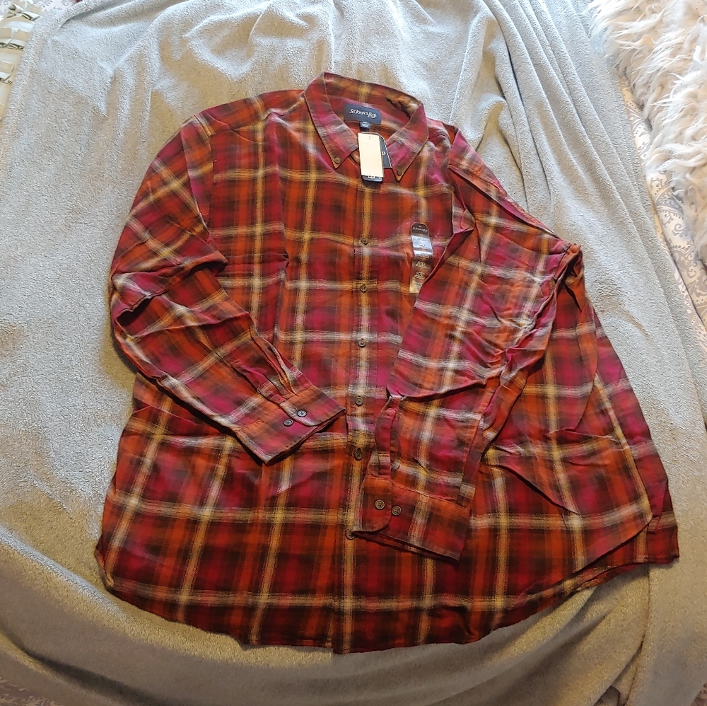 Plaid Button up shirt 2XLT